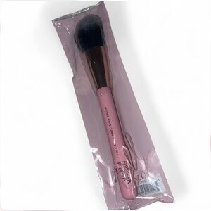 Mally Beauty Pink Full Face Precision Makeup Brush **New in Package